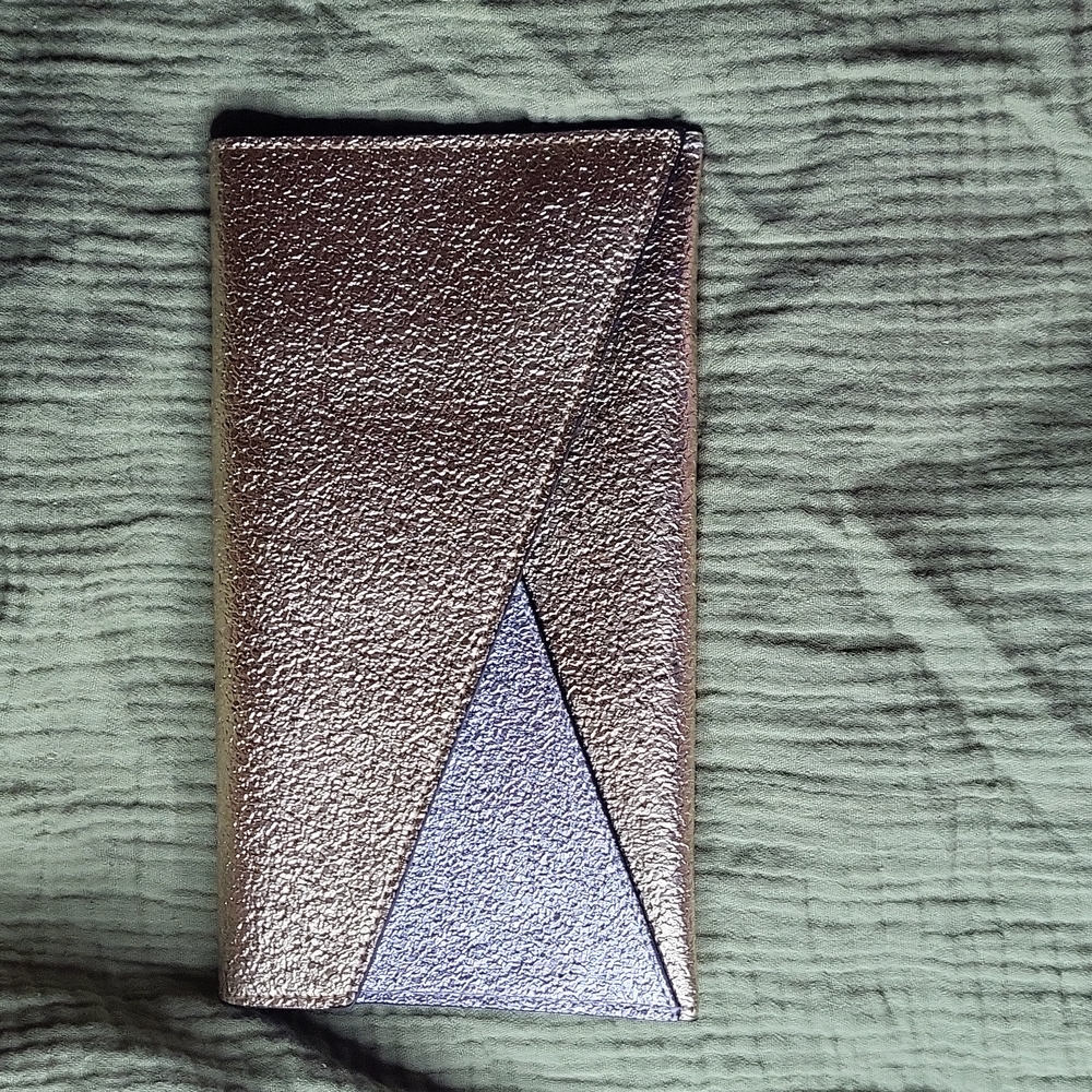 Estee Lauder makeup clutch-faux leather